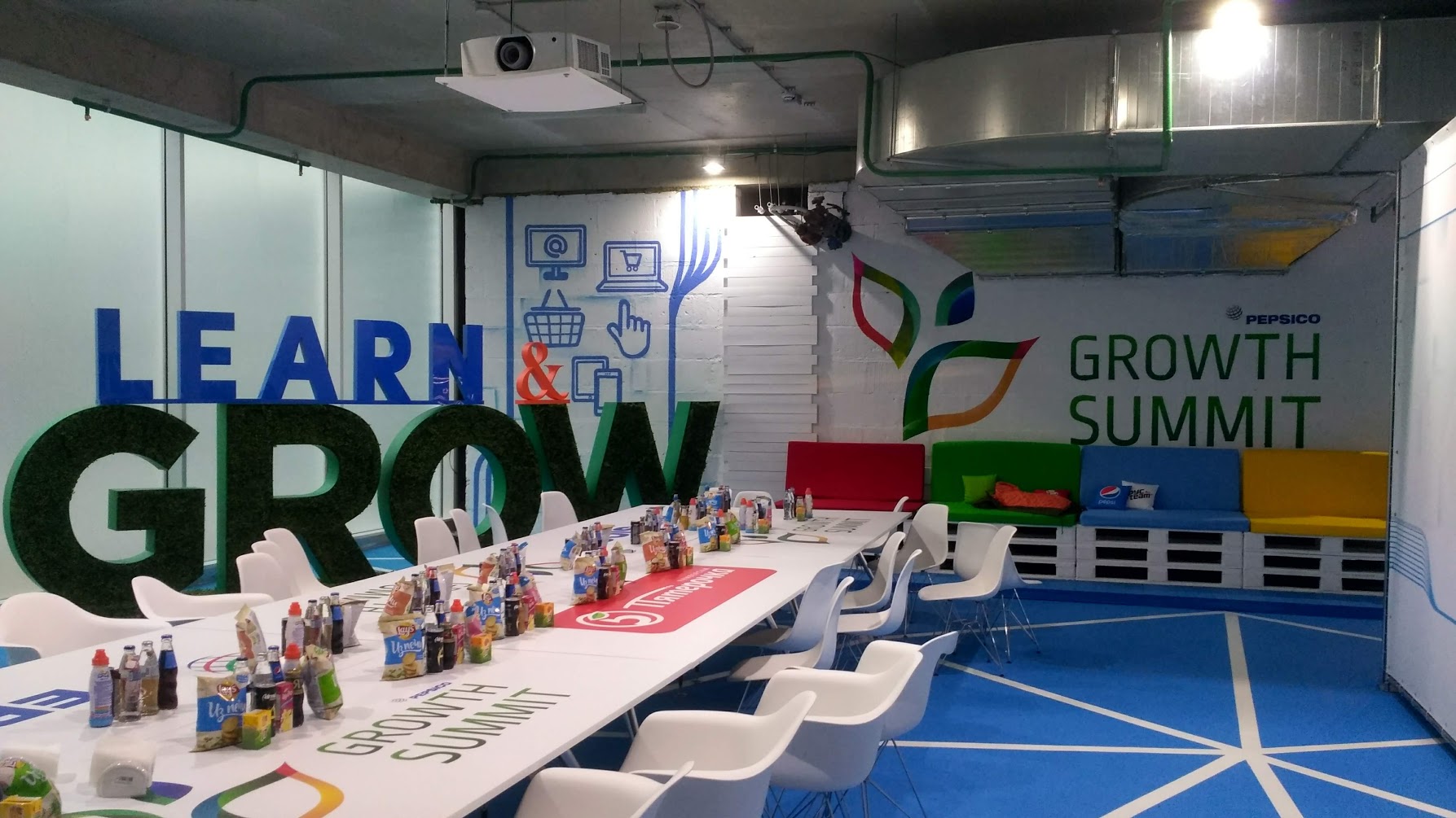 Роспись в Московском офисе Pepsi co.